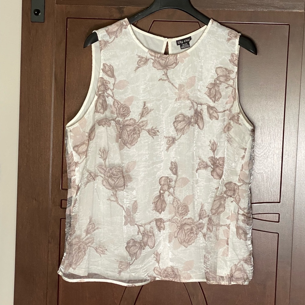 City Chic Two Layer Blush Flower Tank.  Plus Size XXL/24